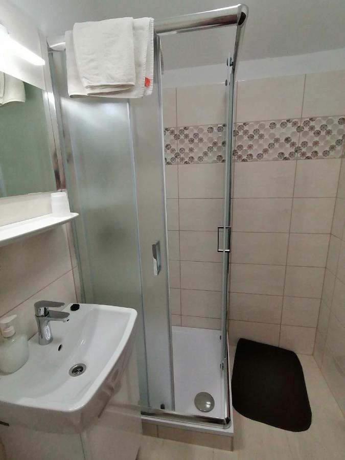 Joos Apartman Sárvár Exteriör bild