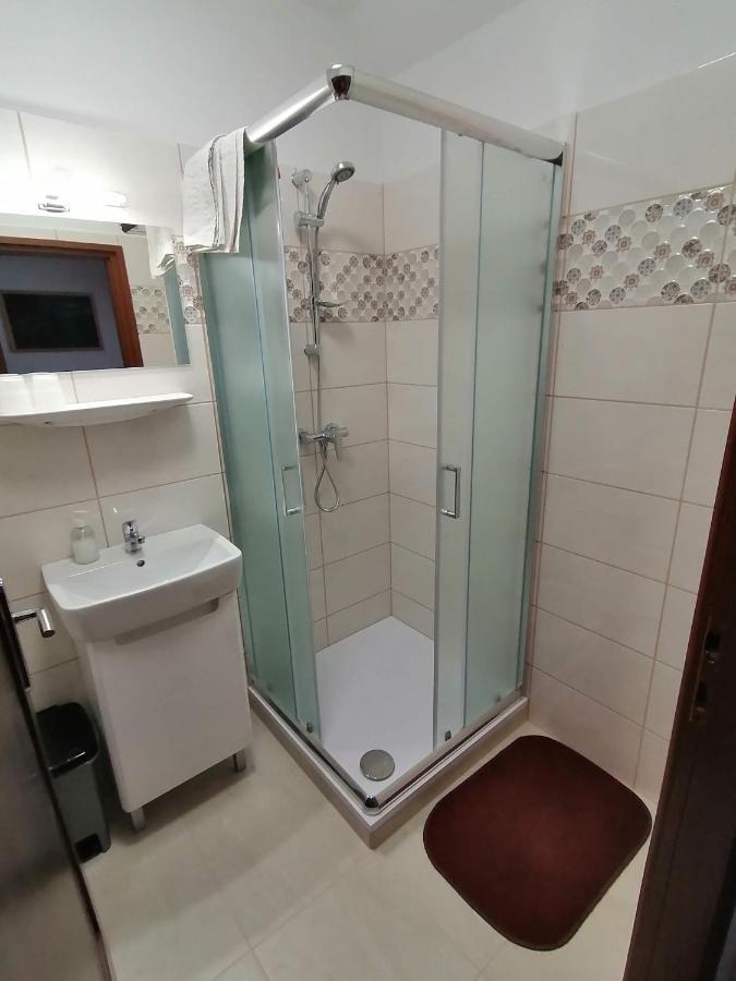 Joos Apartman Sárvár Exteriör bild