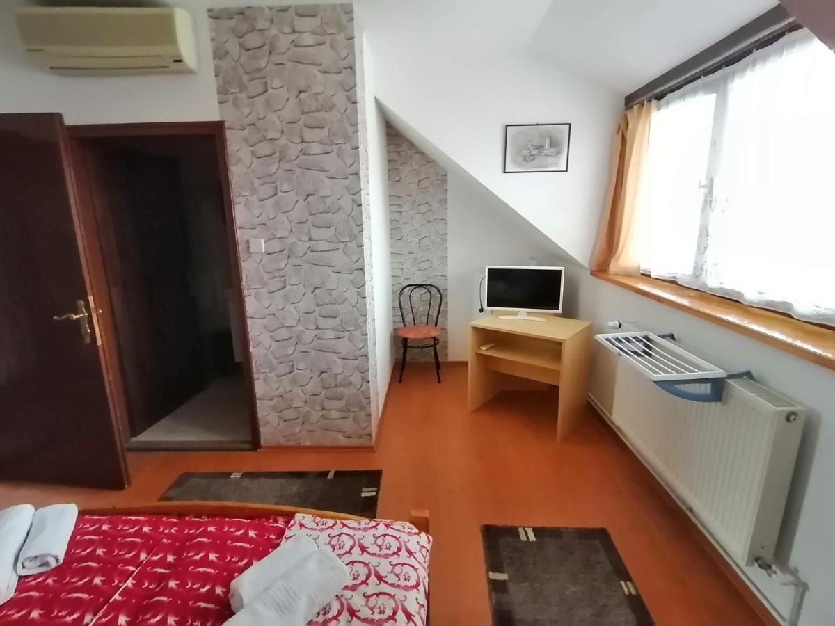 Joos Apartman Sárvár Exteriör bild