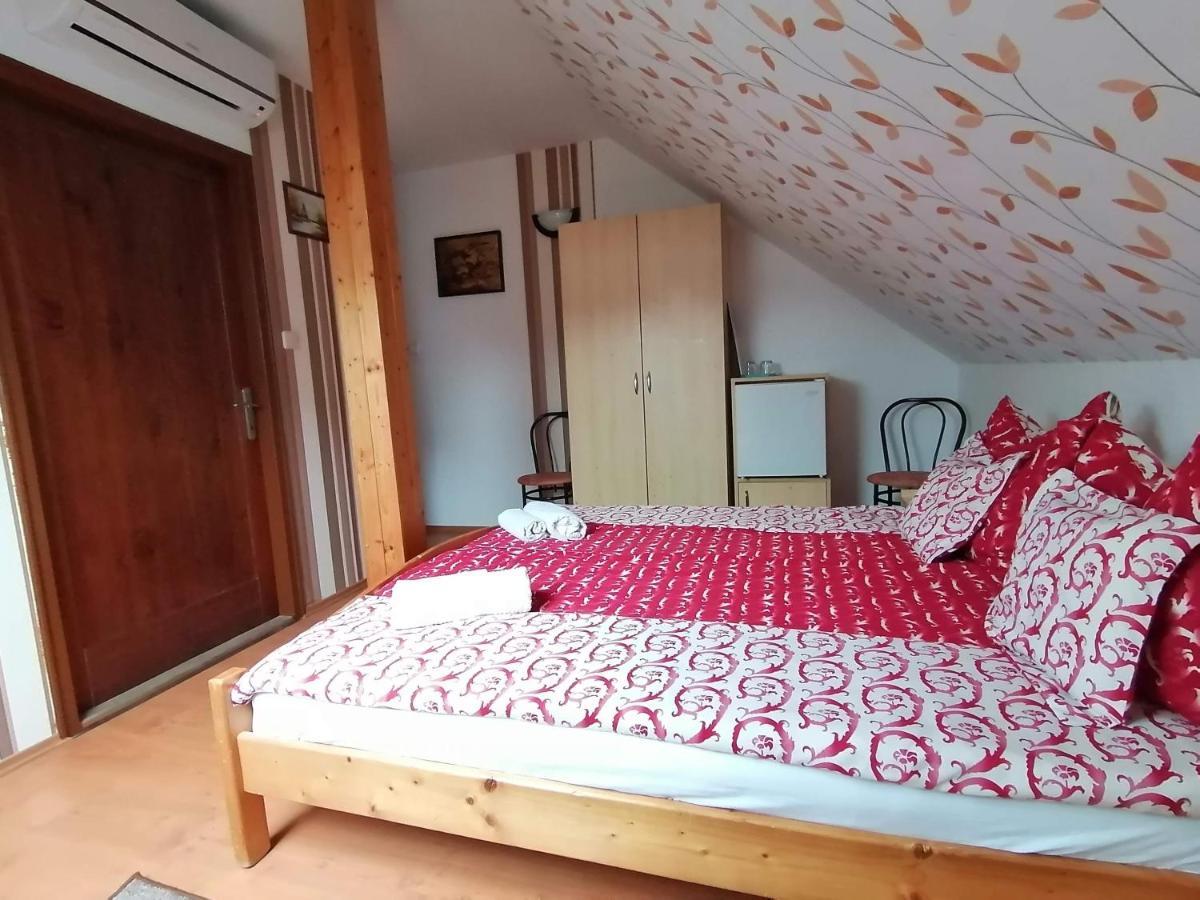 Joos Apartman Sárvár Exteriör bild